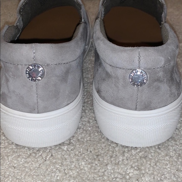 Steve Madden Slip-Ons - Picture 3 of 4